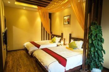 Lijiang Banshan Yunfu Boutique Hostel Esterno foto